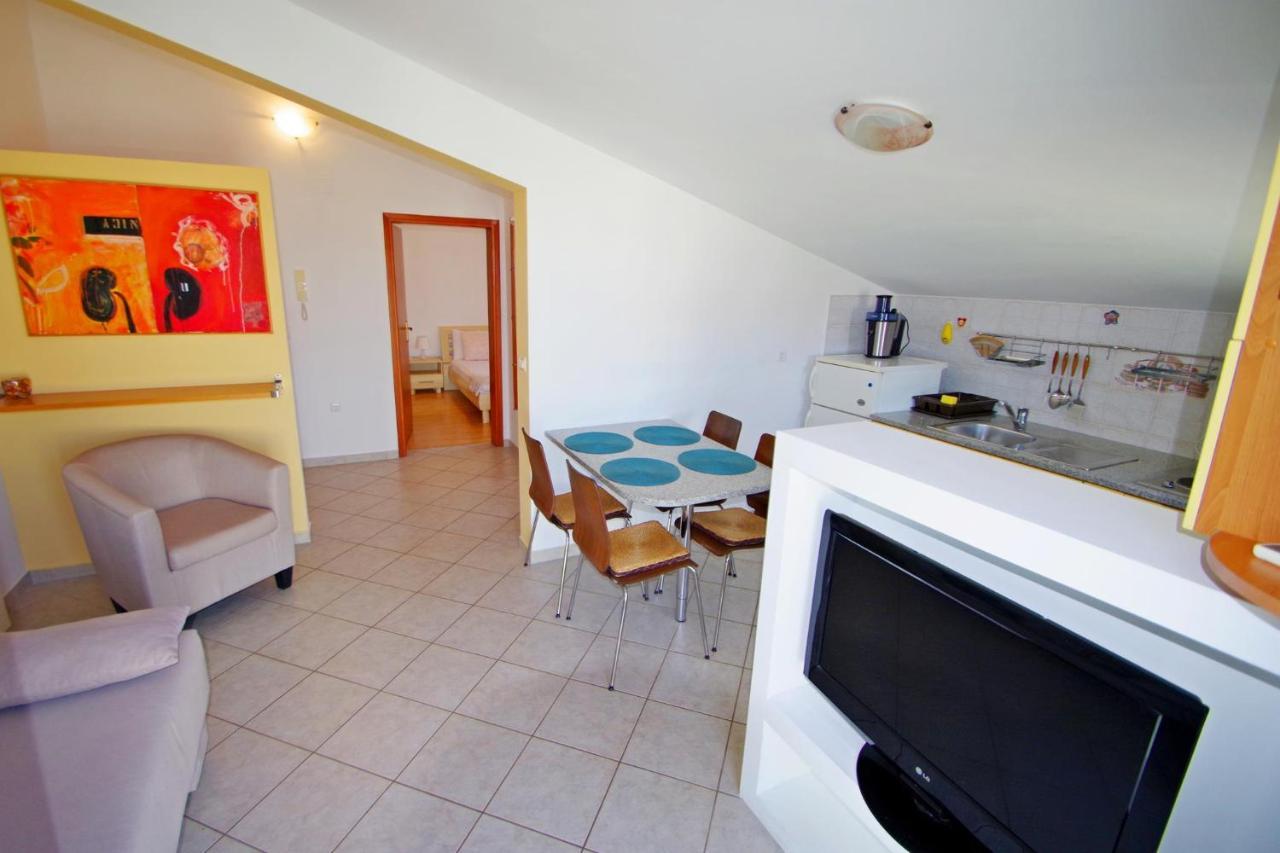 Holiday Apartment Sky, Медулин Екстер'єр фото
